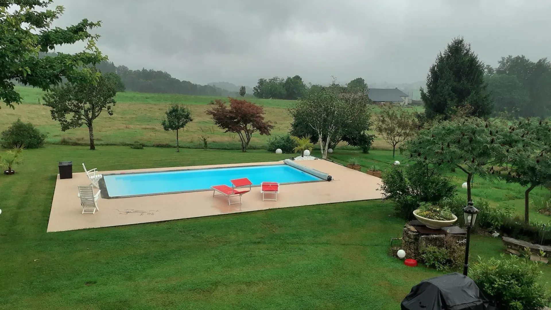 Сasa de vacaciones Le Gite De La Grenouille Ayn
